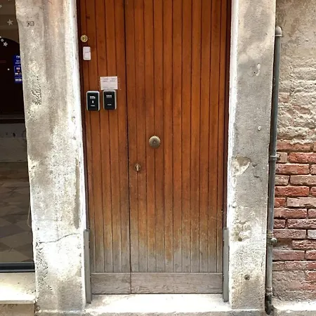 La Nuova Stella Di * Venice